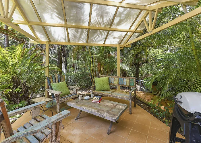 Azura Beach House B&B